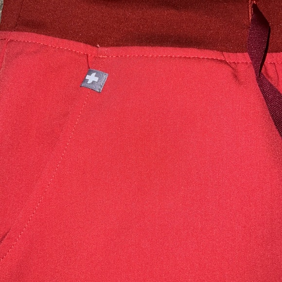 Figs Zamora 2.0 Jogger Scrub Pants *Limited Edition Clay - Picture 8 of 11